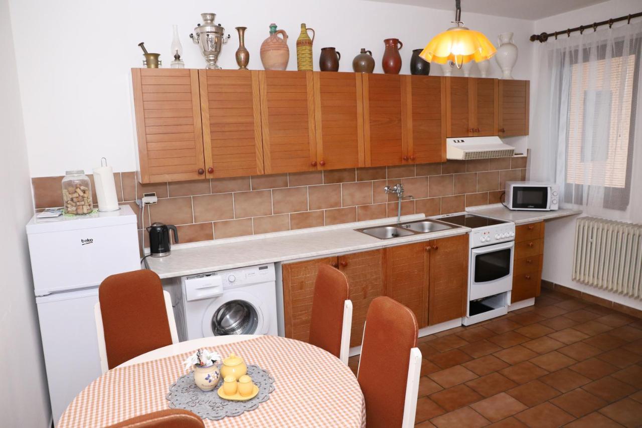 Ubytovanie Viktoria Dunajská Streda 外观 照片